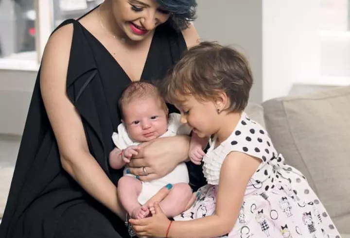 Alina Puşcaş – Nu aduce anul ce aduce barza