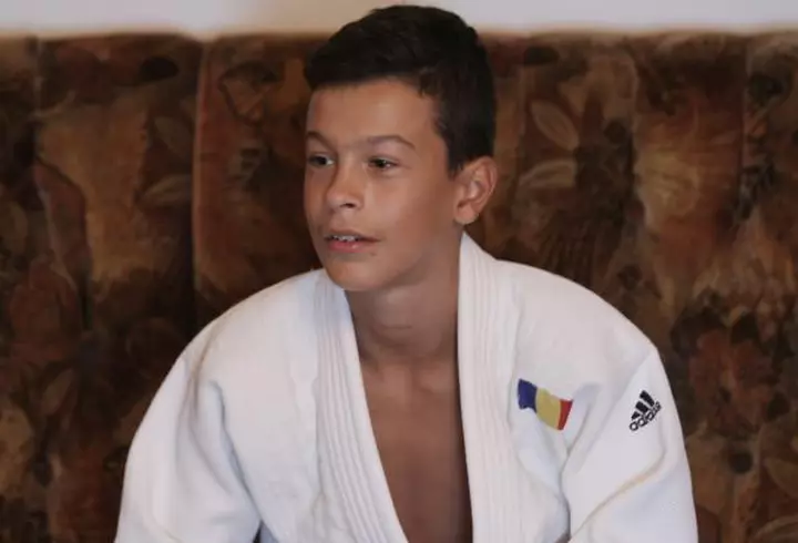 Cum arăta familia Kardashian înainte să descopere operațiile estetice