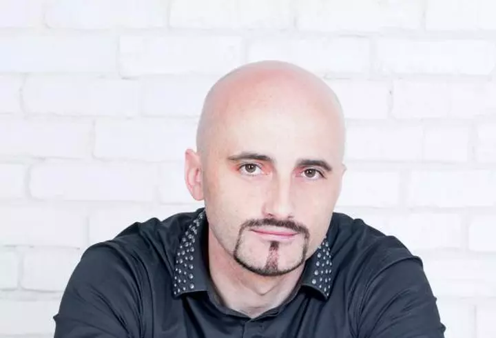 Alina Puşcaş – Nu aduce anul ce aduce barza