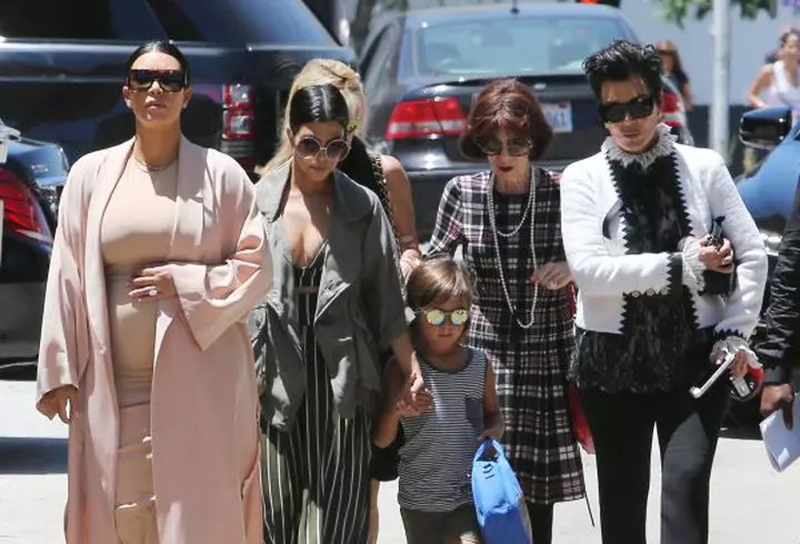 Fetiţa care i-a cântat Papei