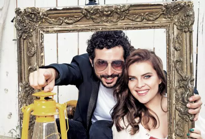 Alina Puşcaş – Nu aduce anul ce aduce barza