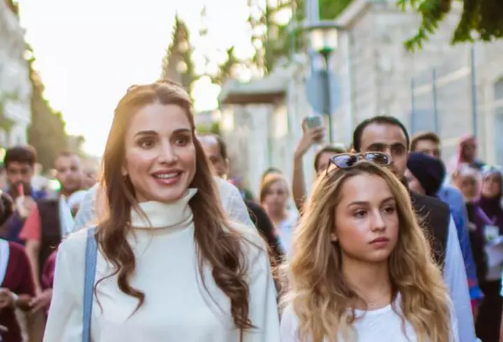 Cum arăta familia Kardashian înainte să descopere operațiile estetice