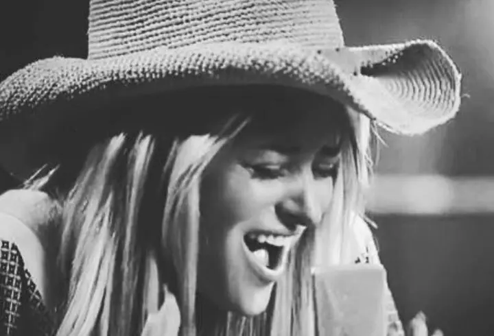 Anca Lungu încă o alăptează pe Natalia