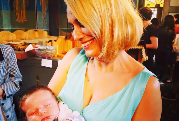 Iubita lui Jim Carrey s-a sinucis