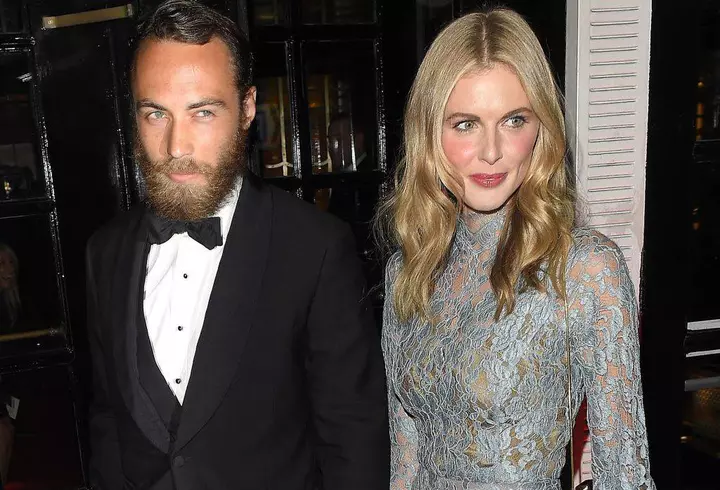 Iubita lui Jim Carrey s-a sinucis