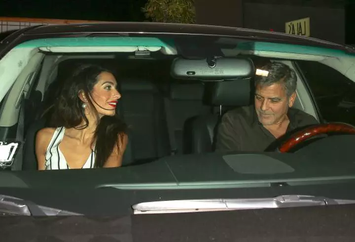 Iubita lui Jim Carrey s-a sinucis