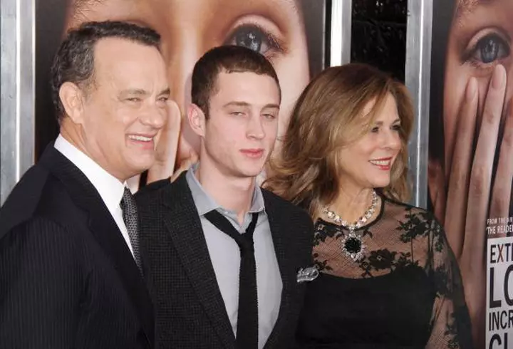 Kourtney Kardashian – Mamă sexy la Los Angeles