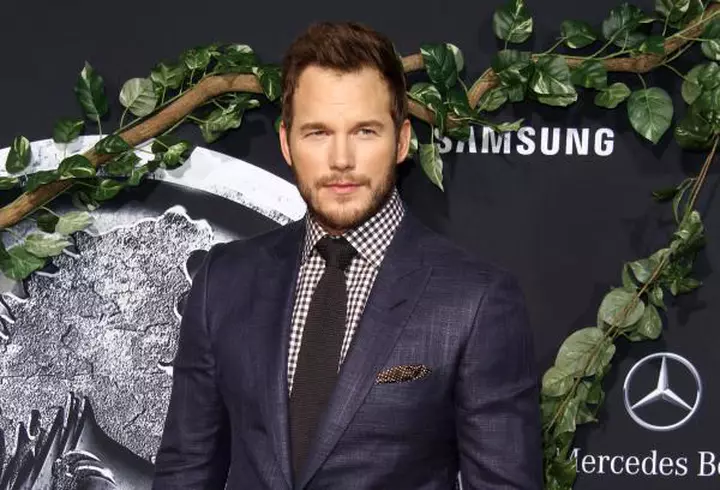 Kourtney Kardashian – Mamă sexy la Los Angeles