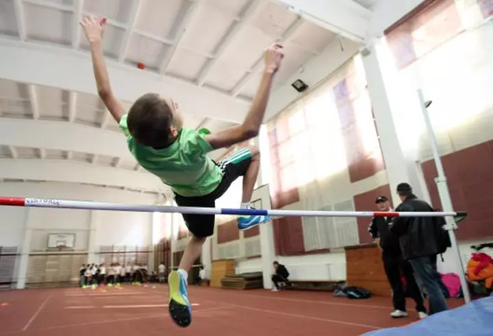 Jojo - Apariţie senzuală într-o little black dress