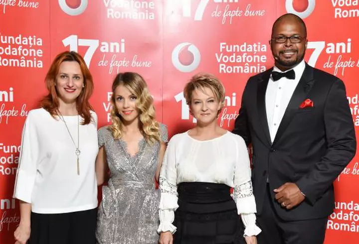 Nadia Comăneci a refăcut săritura de la Montreal din urmă cu 40 de ani