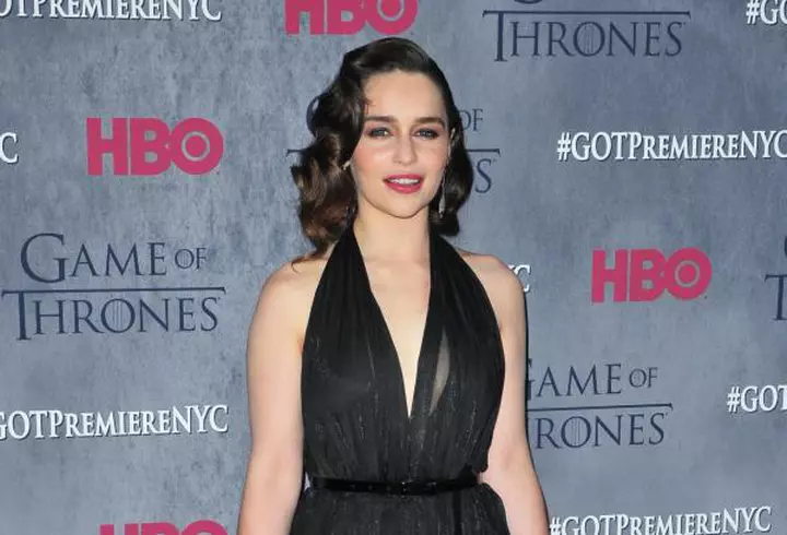 Emilia Clarke împlineşte 29 de ani. Iată Top 15 apariţii glam ale „celei mai sexy femei în viaţă"!