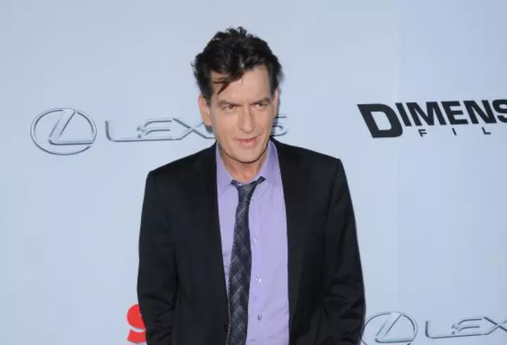 Adam Levine își arată noul tatuaj pe Instagram