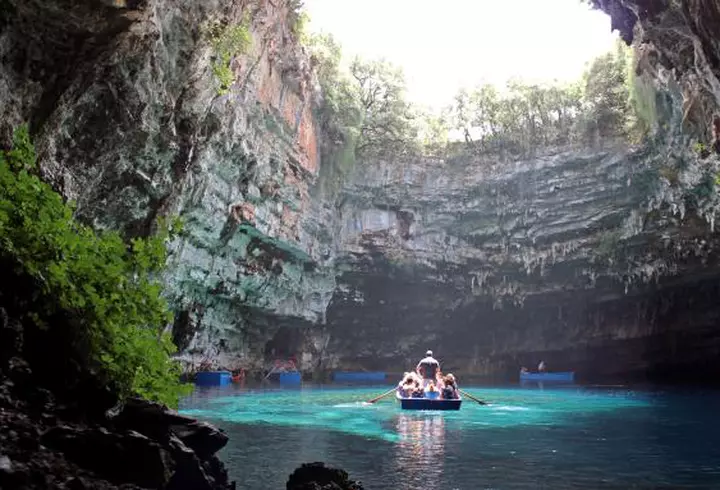 Filmul „Ilegitim”, în regia lui Adrian Sitaru, în competiţie la Festivalului Internațional de Film de la Berlin