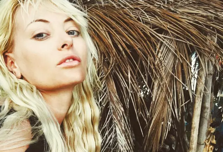 Miley Cyrus şi Liam Hemsworth s-ar fi mutat împreună