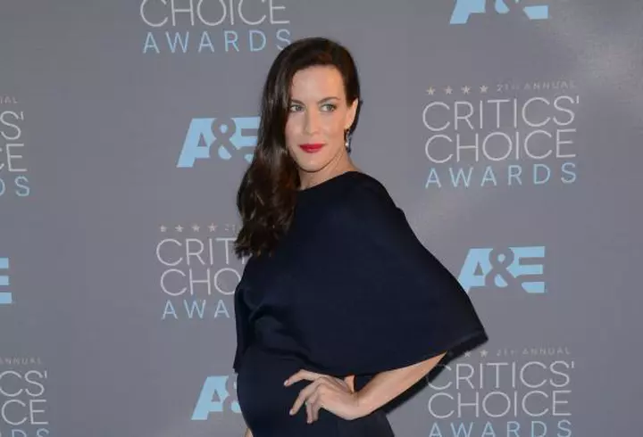 Mădălina Ghenea – Fermecătoare la premiera celui mai nou film al ei, „Zoolander 2”