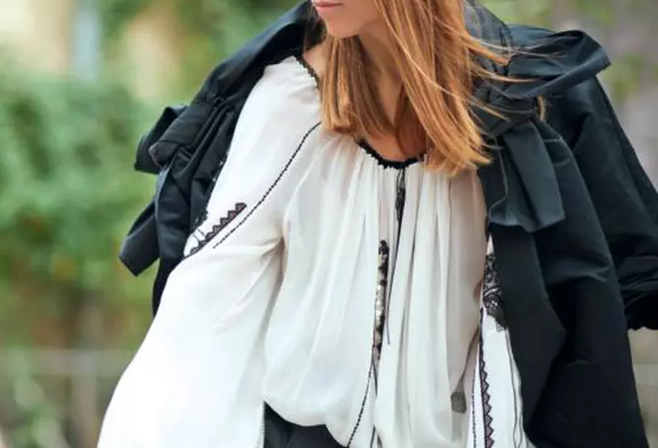 Alina Puşcaş – Nu aduce anul ce aduce barza