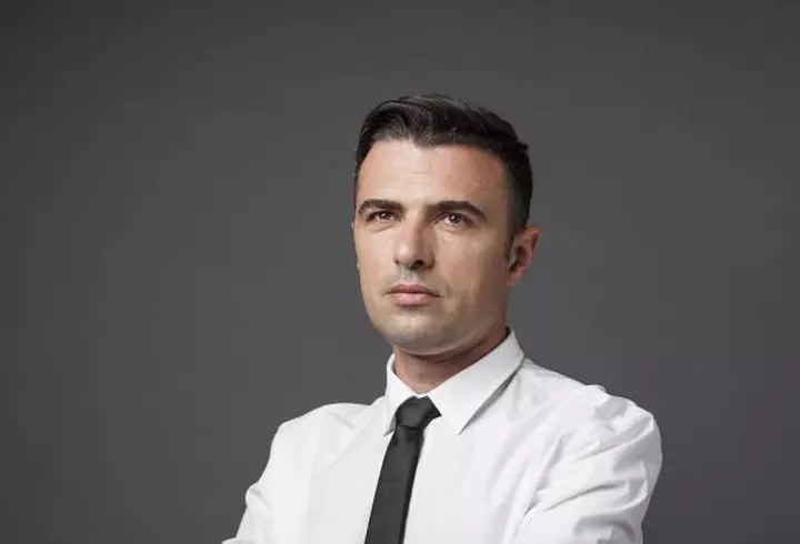 Kim Kardashian a publicat, în sfârşit, prima fotografie cu Saint West!