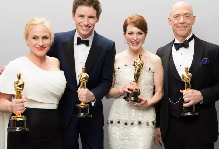 Kim Kardashian a publicat, în sfârşit, prima fotografie cu Saint West!