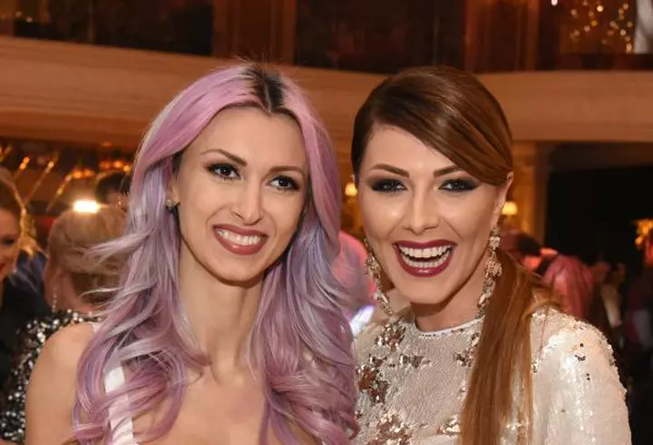 Vedete la premiera filmului „Alice în Ţara Oglinzilor”