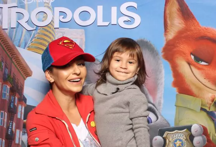 Vedete la premiera filmului „Alice în Ţara Oglinzilor”