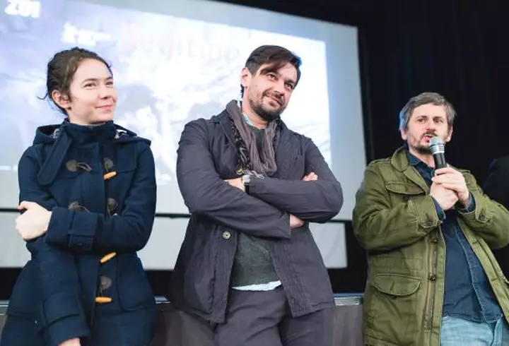 Vedete la premiera filmului „Alice în Ţara Oglinzilor”