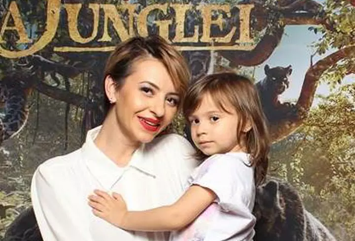 Vedete la premiera filmului „Alice în Ţara Oglinzilor”