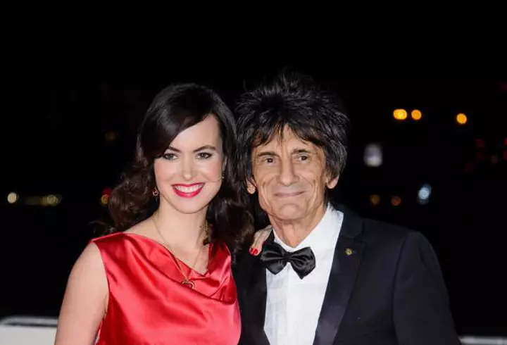 Adela Popescu a născut un băieţel de nota 10