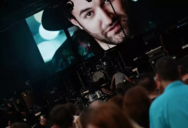 Adela Popescu a născut un băieţel de nota 10