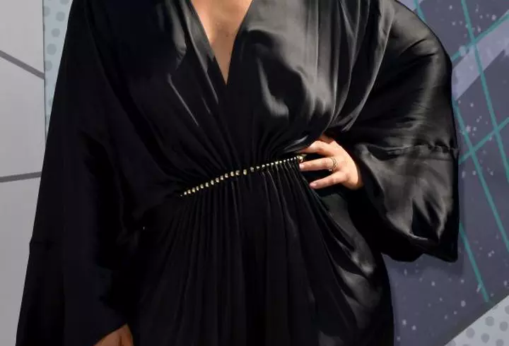 Adela Popescu, cu breton. Cum explică această schimbare de look