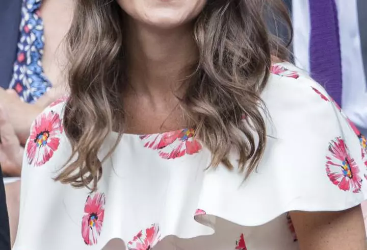 De ce nu îmbătrânește niciodată Naomi Campbell