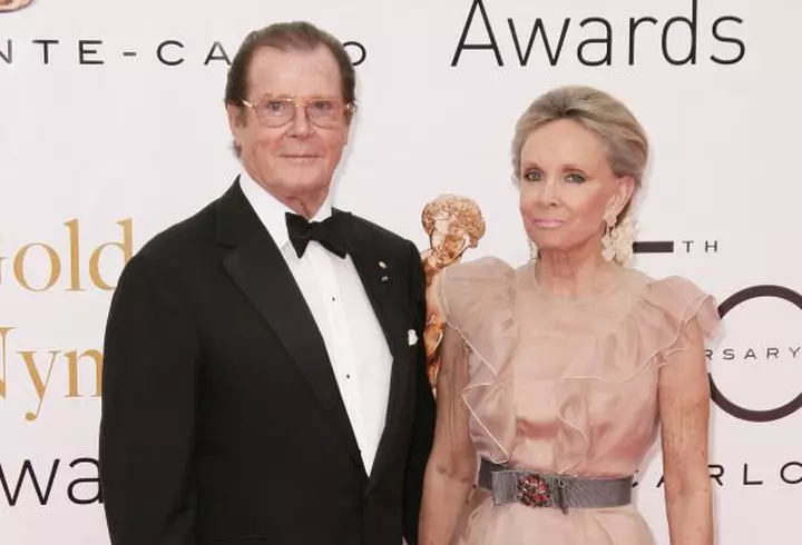 Robbie Williams şi Ayda Field au sărbătorit 6 ani de căsătorie