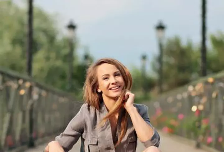 Cum a evoluat modul vedetelor de a-şi face selfie