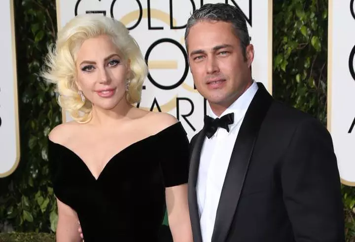 Prinţul Harry regretă ca nu a putut vorbit despre moartea mamei sale