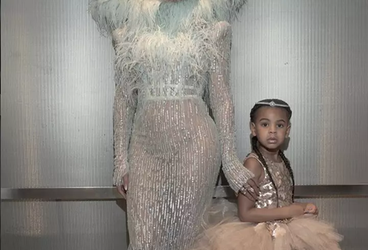 Lora si Connect-R prezintă premiile industriei muzicale româneşti - VIDEO