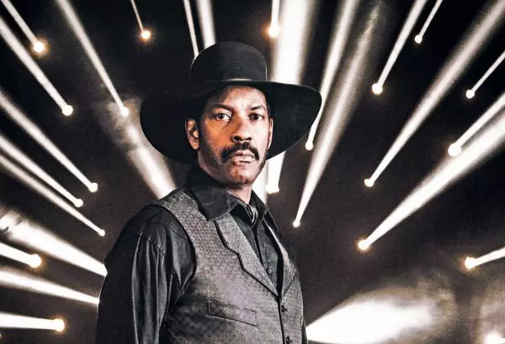 Adele – De Crăciun bat clopote de nuntă