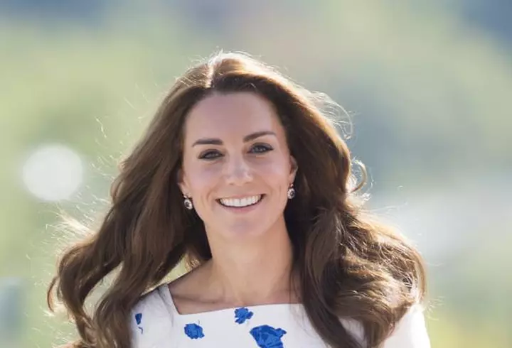 De ce nu îmbătrânește niciodată Naomi Campbell