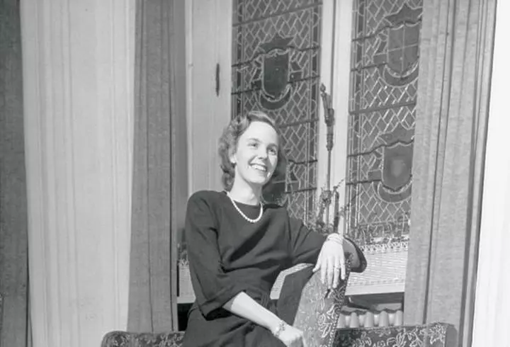 Adele – De Crăciun bat clopote de nuntă