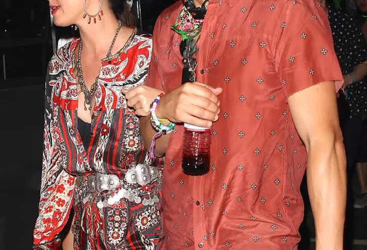 Lora si Connect-R prezintă premiile industriei muzicale româneşti - VIDEO