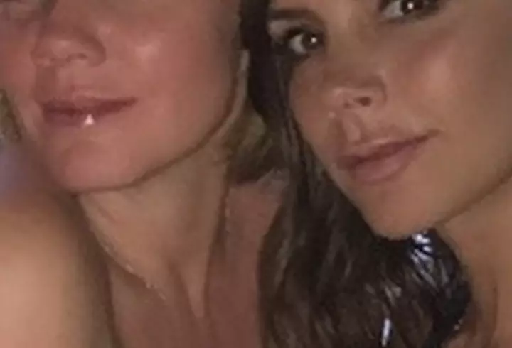 Robbie Williams şi Ayda Field au sărbătorit 6 ani de căsătorie