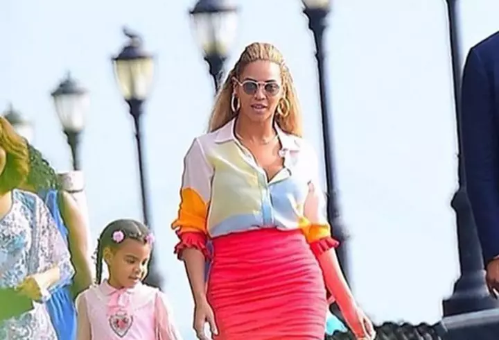 Prinţul Jacques, alături de părinţii lui la tradiţionalul picnic de la Monte Carlo