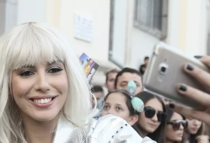 Cele mai frumoase apariţii de pe covorul roşu la The Governors Awards 2016