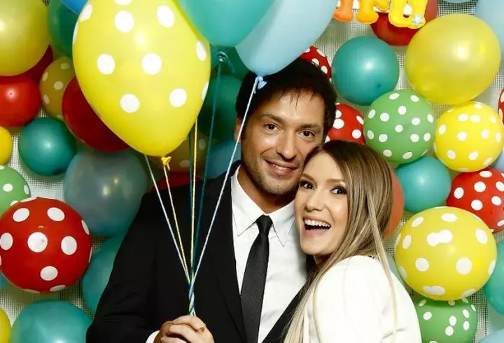 Fotografii de colecție cu rochiile de mireasă ale vedetelor