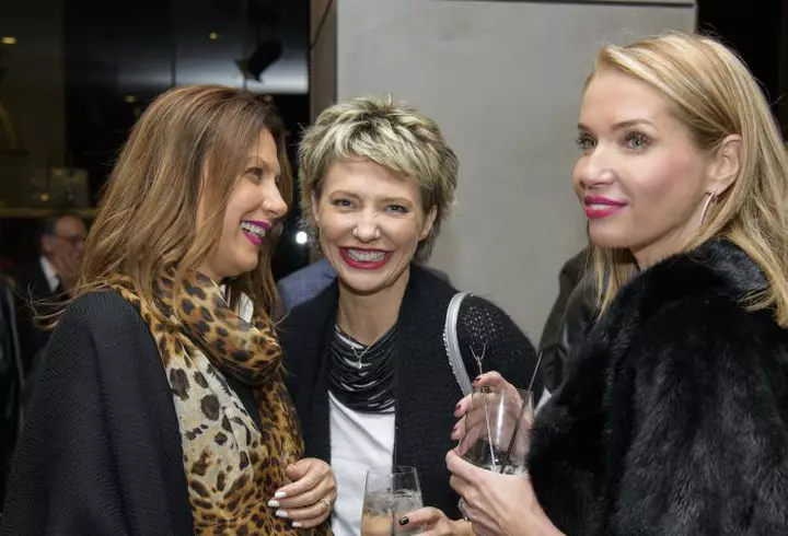 Alec Baldwin – Împreună cu adorabila lui familie la premiera filmului „Boss Baby”