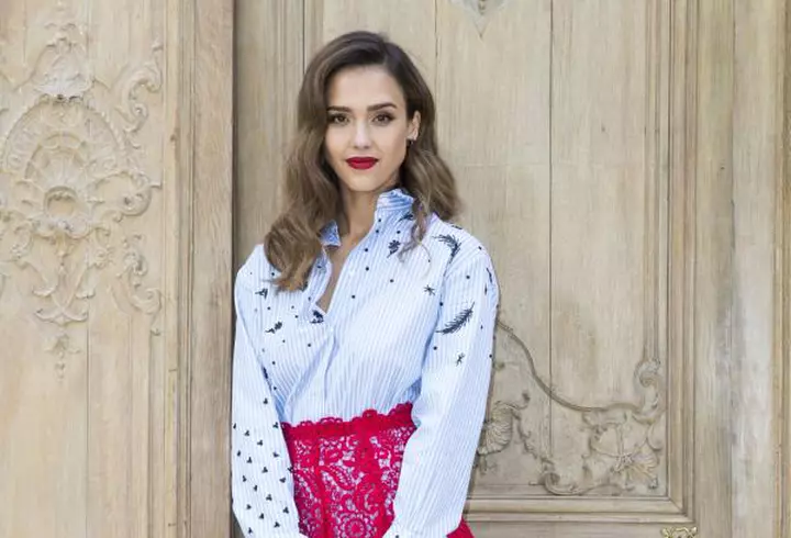 Vedetele s-au întrecut în eleganţă la Muzeul Național de Artă al României