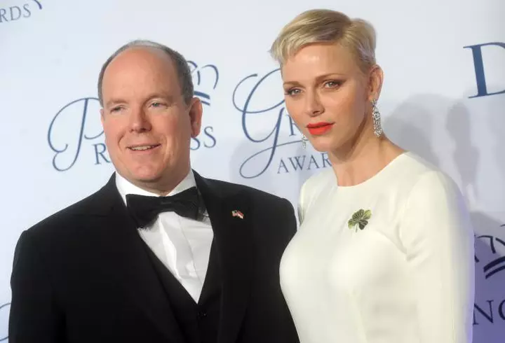 Alec Baldwin – Împreună cu adorabila lui familie la premiera filmului „Boss Baby”