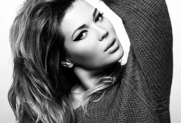 Cum au sărbătorit vedetele Ziua Naţională