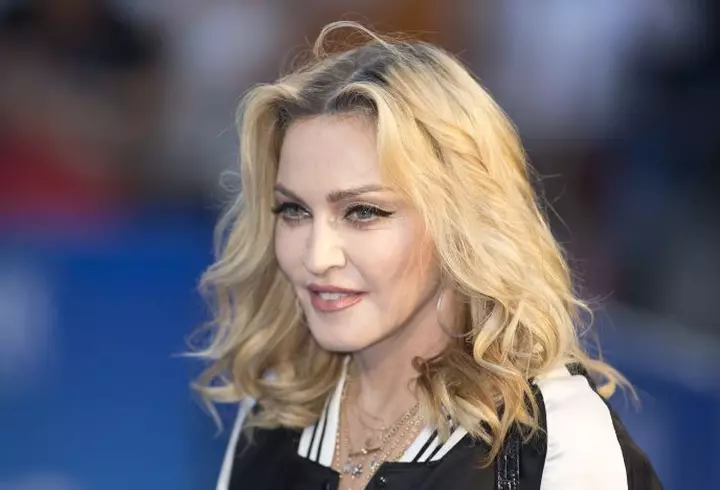 Cum au sărbătorit vedetele Ziua Naţională