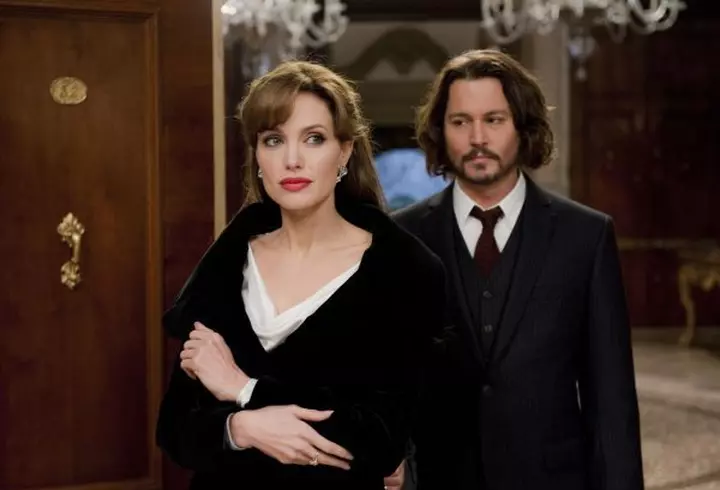 Cum au sărbătorit vedetele Ziua Naţională