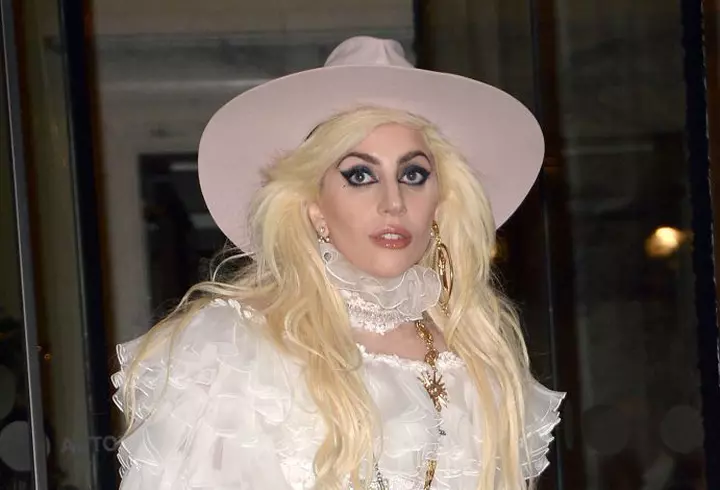 Prinţul Harry – Primele cumpărături de Crăciun împreună cu Meghan, iubita lui