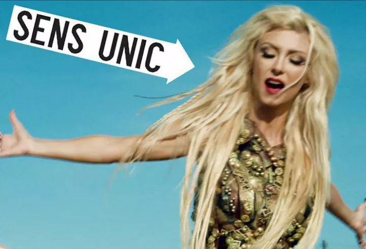 Surpriză exotică pentru Anca Țurcașiu! Vezi ce eveniment sărbătorește cântăreața departe de casă!